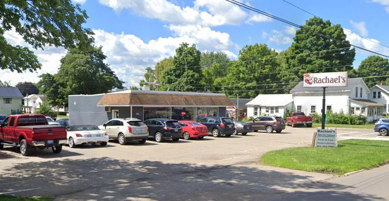 Rachaels (Moonlite Drive-In) - From Web Listing (newer photo)